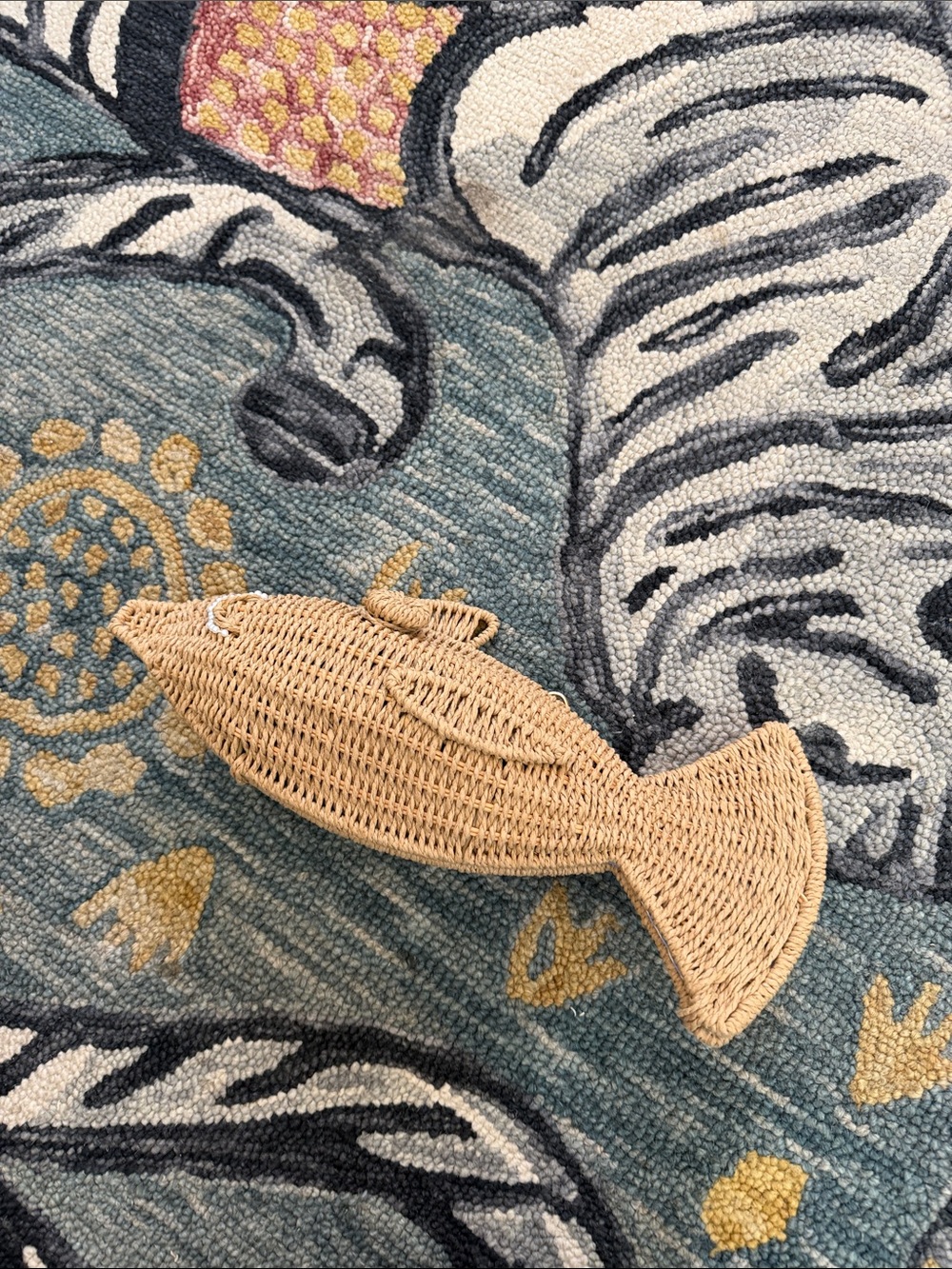 Urban Outfitters Woven Fish Bag Accent in Natural Tan